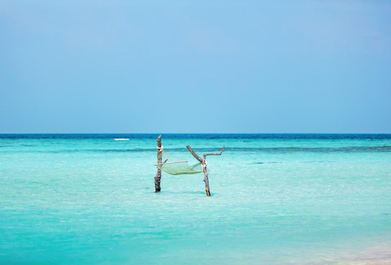 Hotel Angsana Velavaru In Dhaalu Atoll Exteriér fotografie